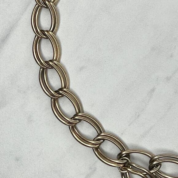 Gold Tone Drape Chain Link Belt - Size XS/S - Adjustable 8"-35.5" Metal Belt - Picture 4 of 8